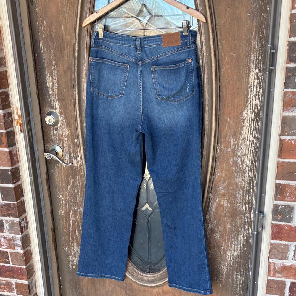 Judy Blue Straight Fit Jeans! Size 27